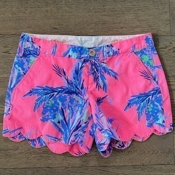 Lilly Pulitzer The Buttercup Scalloped Shorts - Picture 1 of 8